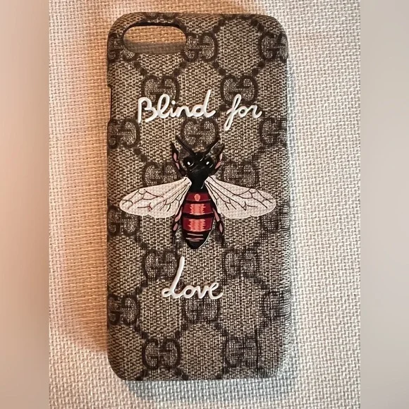 Gucci iPhone 7/8 Phone Case GG Blind For Love Bee Brown NIB - Picture 7 of 13
